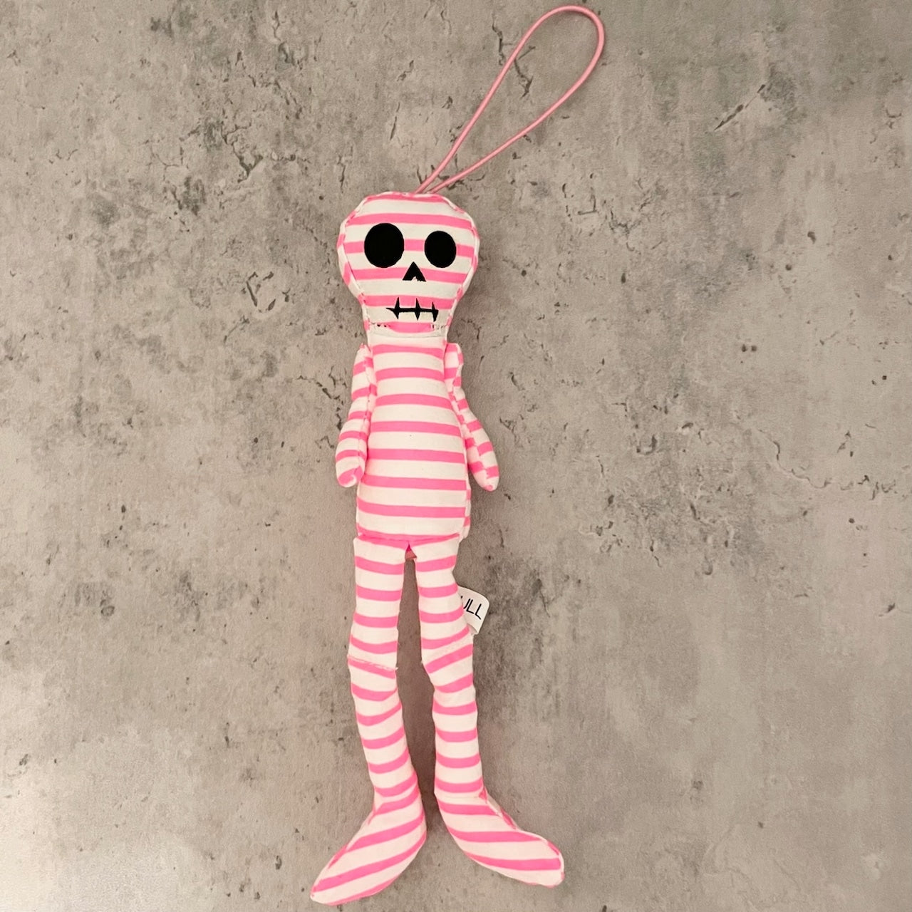 WHOOPEE SKULL® NEON BORDER
PINK: 恋愛運を高める