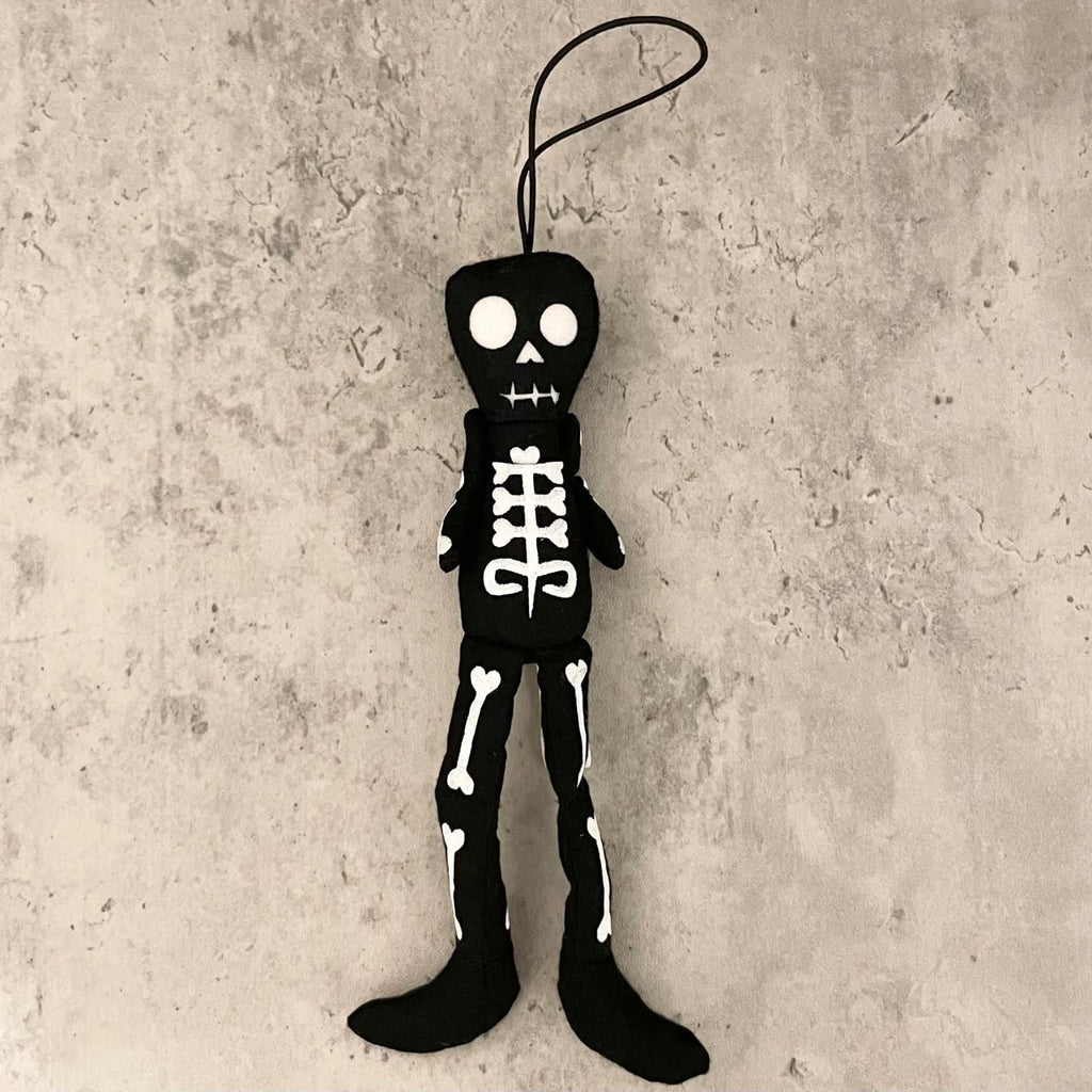 WHOOPEE SKULL® BASIC   BLACK：不運を避ける