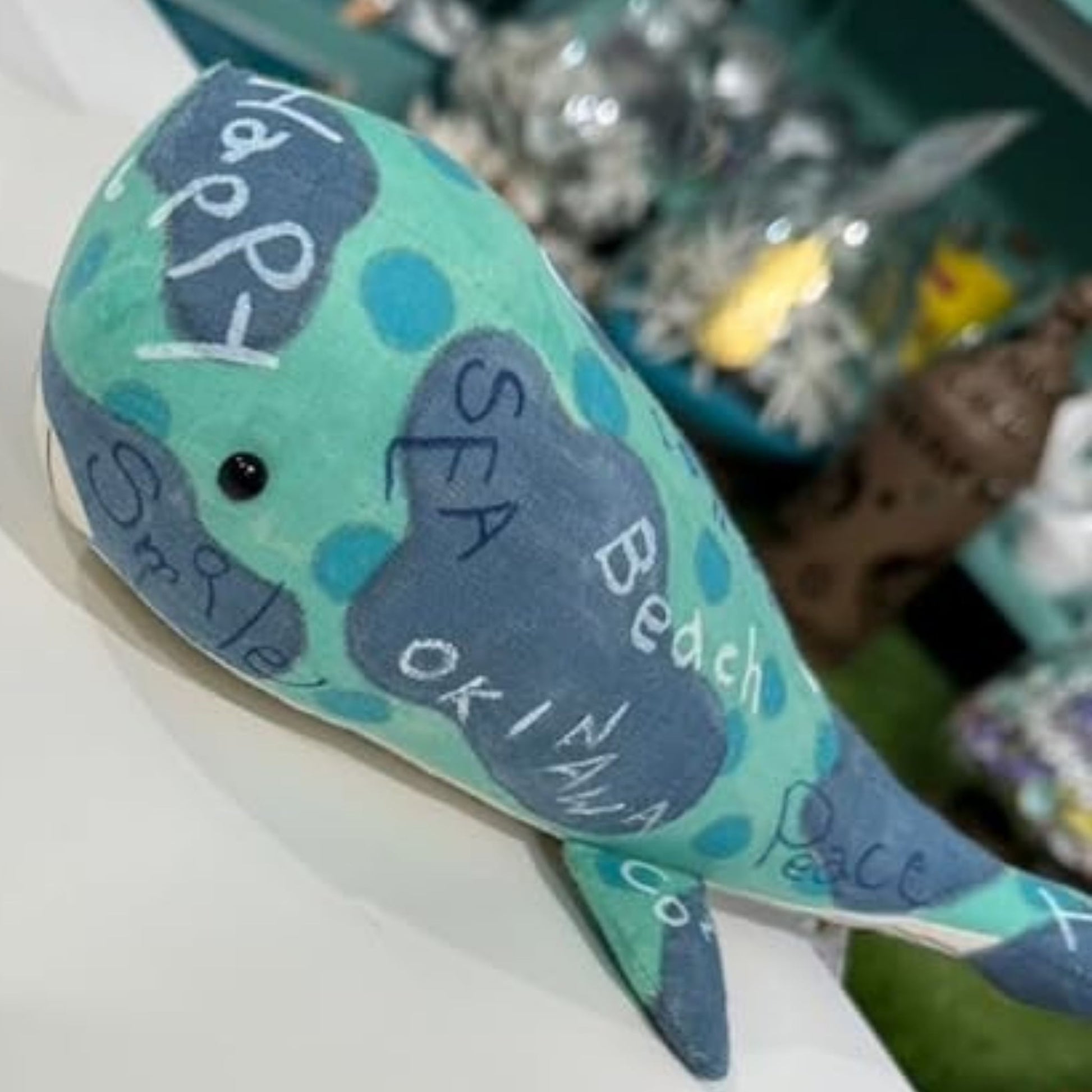 WHALE®
CANVAS DOLL